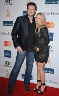 Miranda Lambert feet photo thumbnail