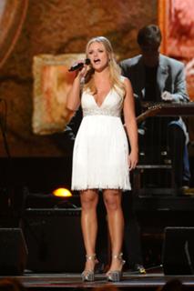 Miranda Lambert feet photo thumbnail