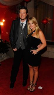 Miranda Lambert feet photo thumbnail
