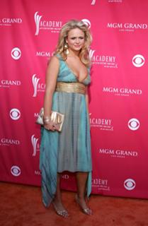 Miranda Lambert feet photo thumbnail
