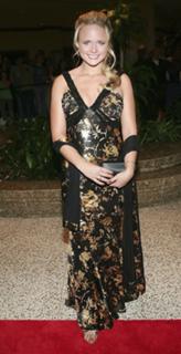 Miranda Lambert feet photo thumbnail