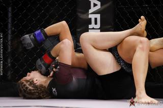 Miranda Maverick feet photo 4