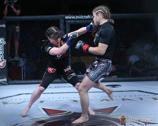 Miranda Maverick feet photo 15