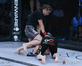 Miranda Maverick feet photo 11