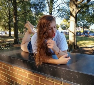Miranda Maverick feet photo 6