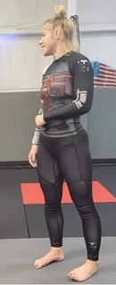 Miranda Maverick feet photo 3