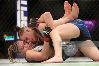 Miranda Maverick feet photo 18