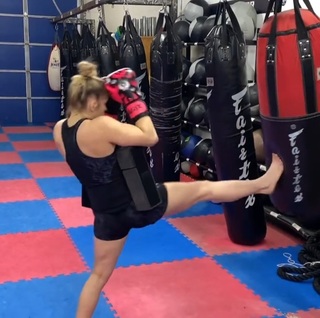 Miranda Maverick feet photo 11