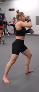 Miranda Maverick feet photo 3