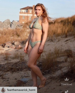 Miranda Maverick feet photo 14