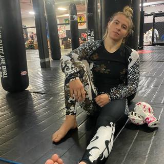 Miranda Maverick feet photo 5