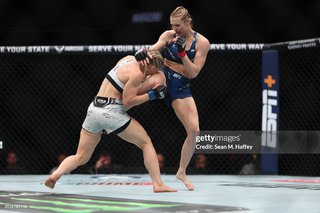 Miranda Maverick feet photo 2