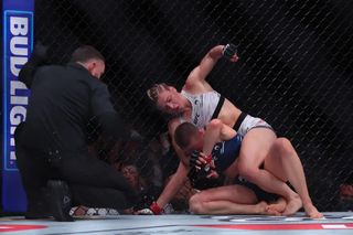 Miranda Maverick feet photo 4