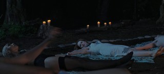 Miranda Otto feet photo thumbnail