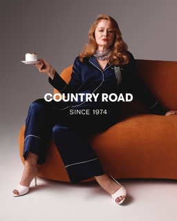 Miranda Otto feet photo thumbnail