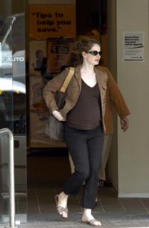 Miranda Otto feet photo thumbnail