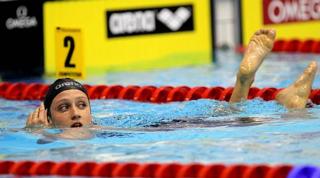 Mireia Belmonte feet photo 6