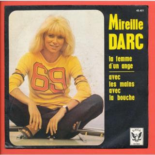 Mireille Darc feet photo 2