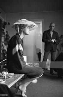 Mireille Darc feet photo 16