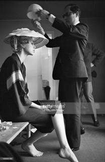 Mireille Darc feet photo 15