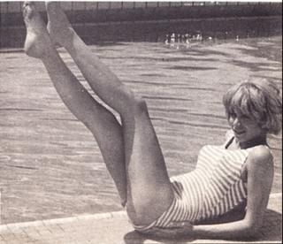Mireille Darc feet photo 9