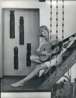 Mireille Darc feet photo 19