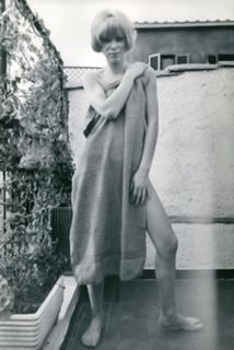 Mireille Darc feet photo 14