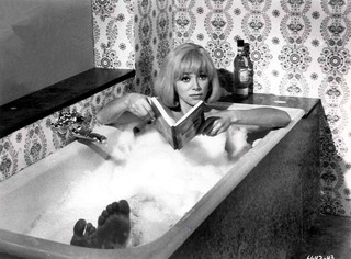 Mireille Darc feet photo 5