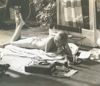 Mireille Darc feet photo 1