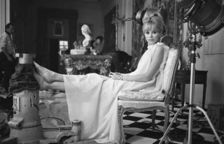 Mireille Darc feet photo 19