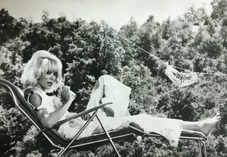 Mireille Darc feet photo 17