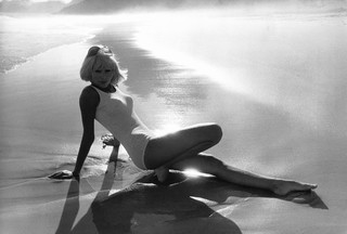 Mireille Darc feet photo 16
