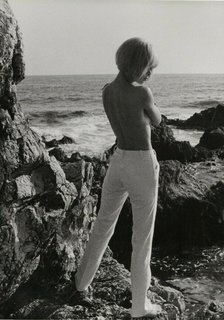 Mireille Darc feet photo 12