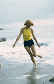 Mireille Darc feet photo 6