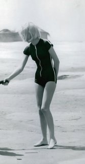 Mireille Darc feet photo 12