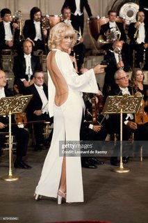 Mireille Darc feet photo 15