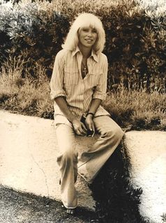 Mireille Darc feet photo 6