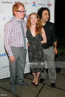 Mireille Enos feet photo thumbnail