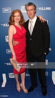 Mireille Enos feet photo thumbnail