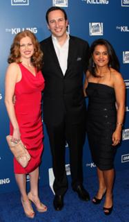 Mireille Enos feet photo thumbnail