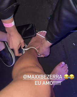 Mirela Janis feet photo 2
