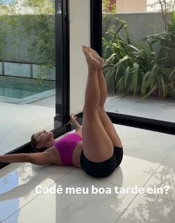 Mirela Janis feet photo 11
