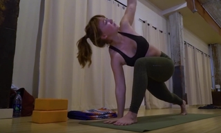 Mirella Precek feet photo 3