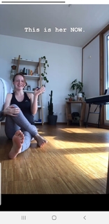 Mirella Precek feet photo 3
