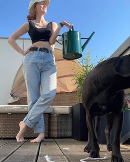 Mirella Precek feet photo 11