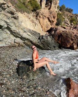 Mirella Precek feet photo 8