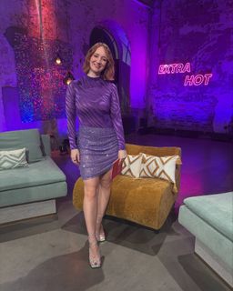 Mirella Precek feet photo 5