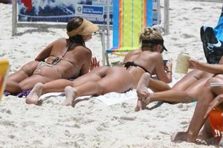 Mirella Santos feet photo 5