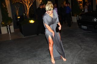 Mirella Santos feet photo 2