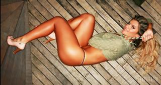 Mirella Santos feet photo 13